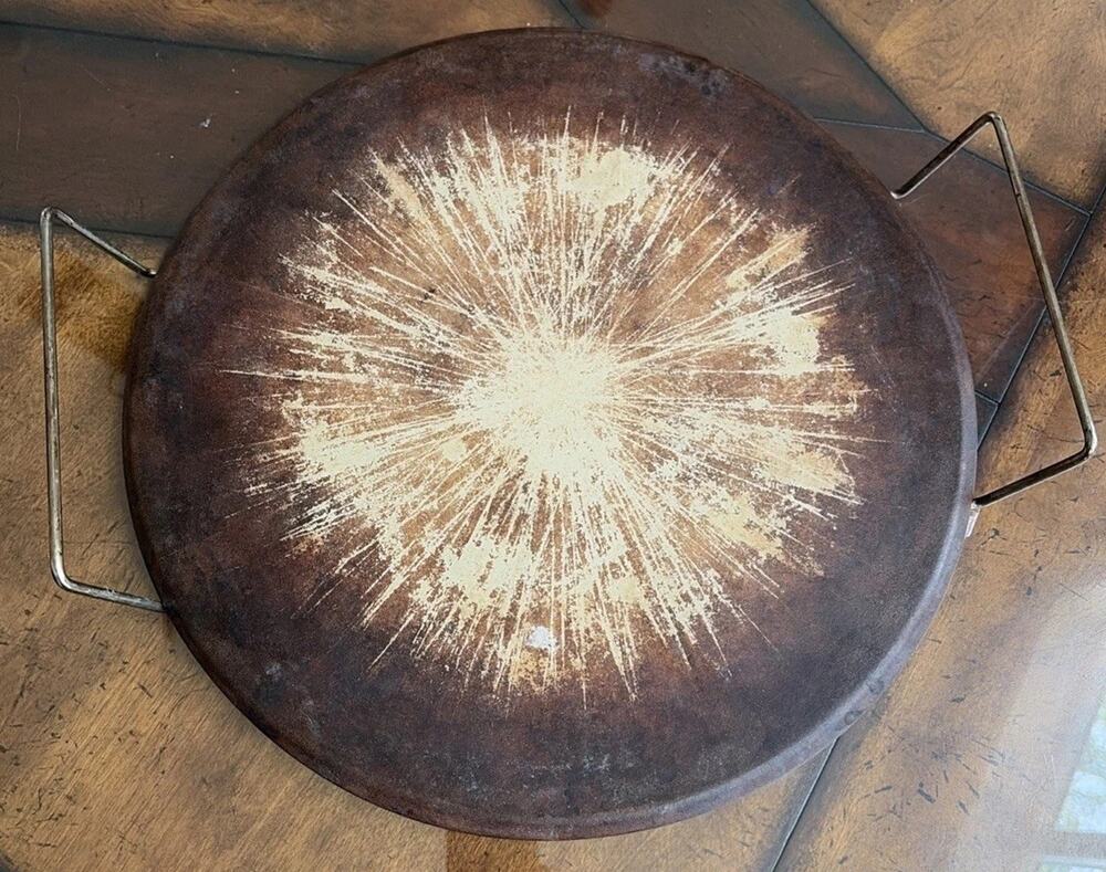 Pampered Chef 15" Round Pizza Baking Stone Family Heritage Well Seasoned & Rack